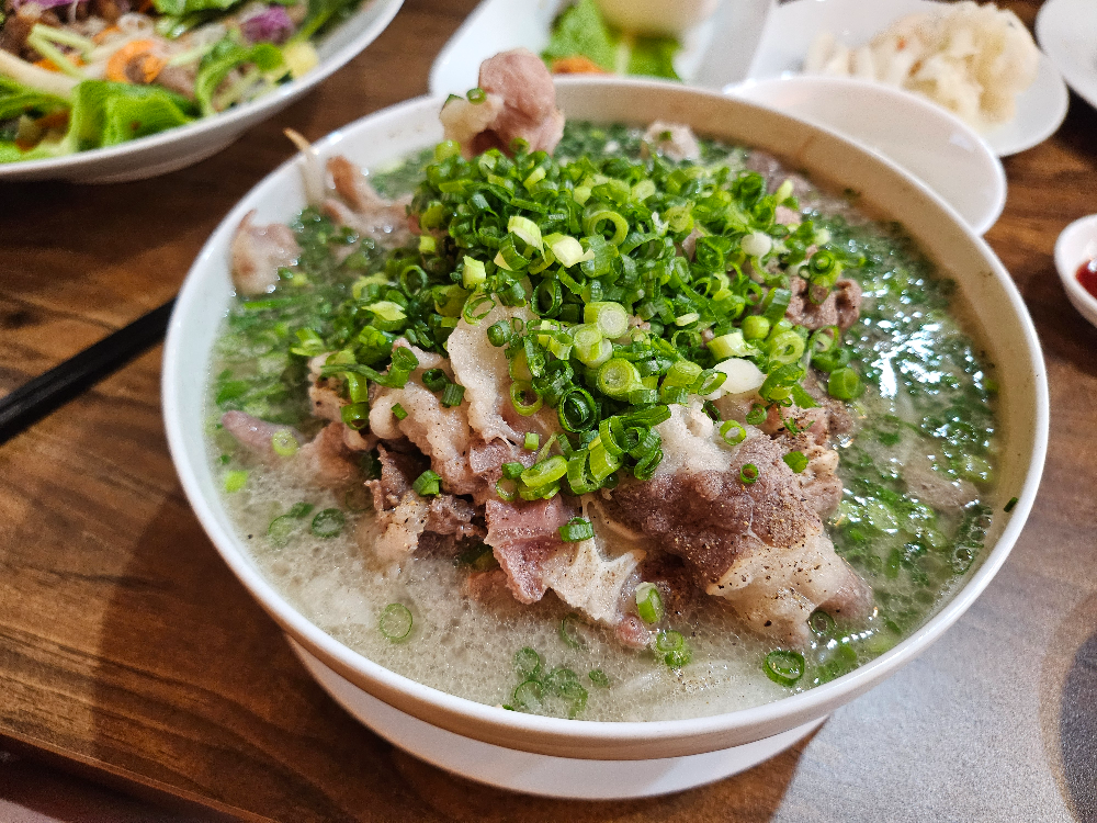 포에버얌쌀국수