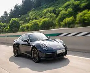 포르쉐 911 카레라 사진