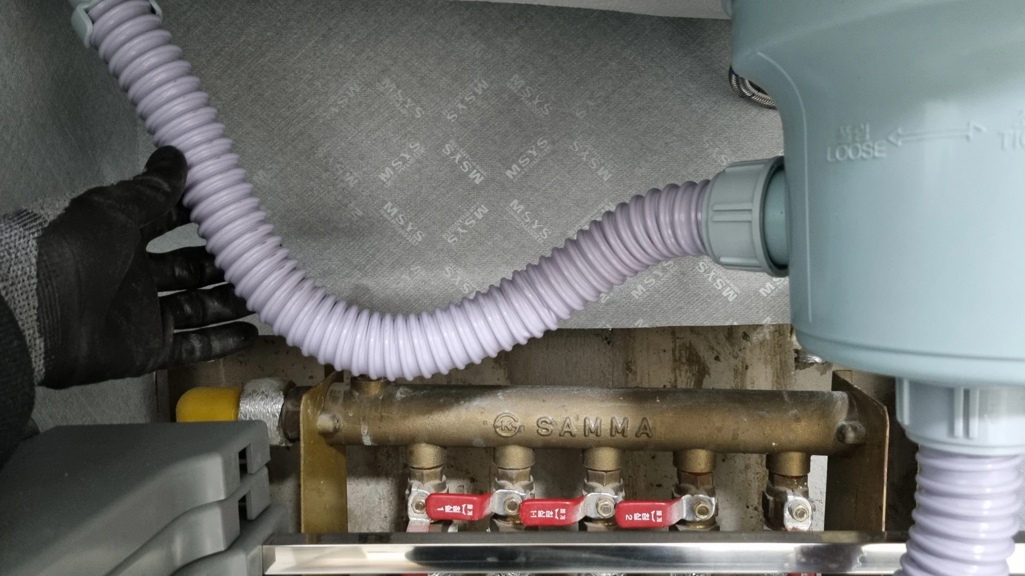 배수관 쳐진 부분