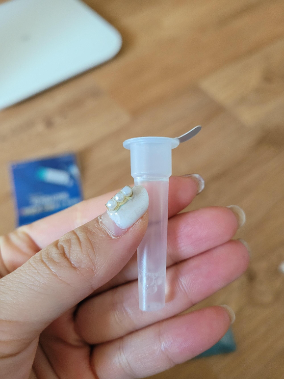 코로나-검사-용액