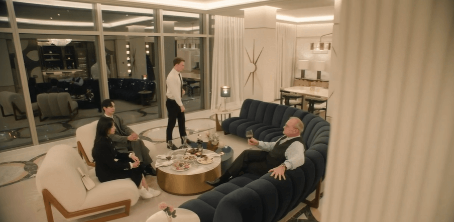 눈물의 여왕 운동화