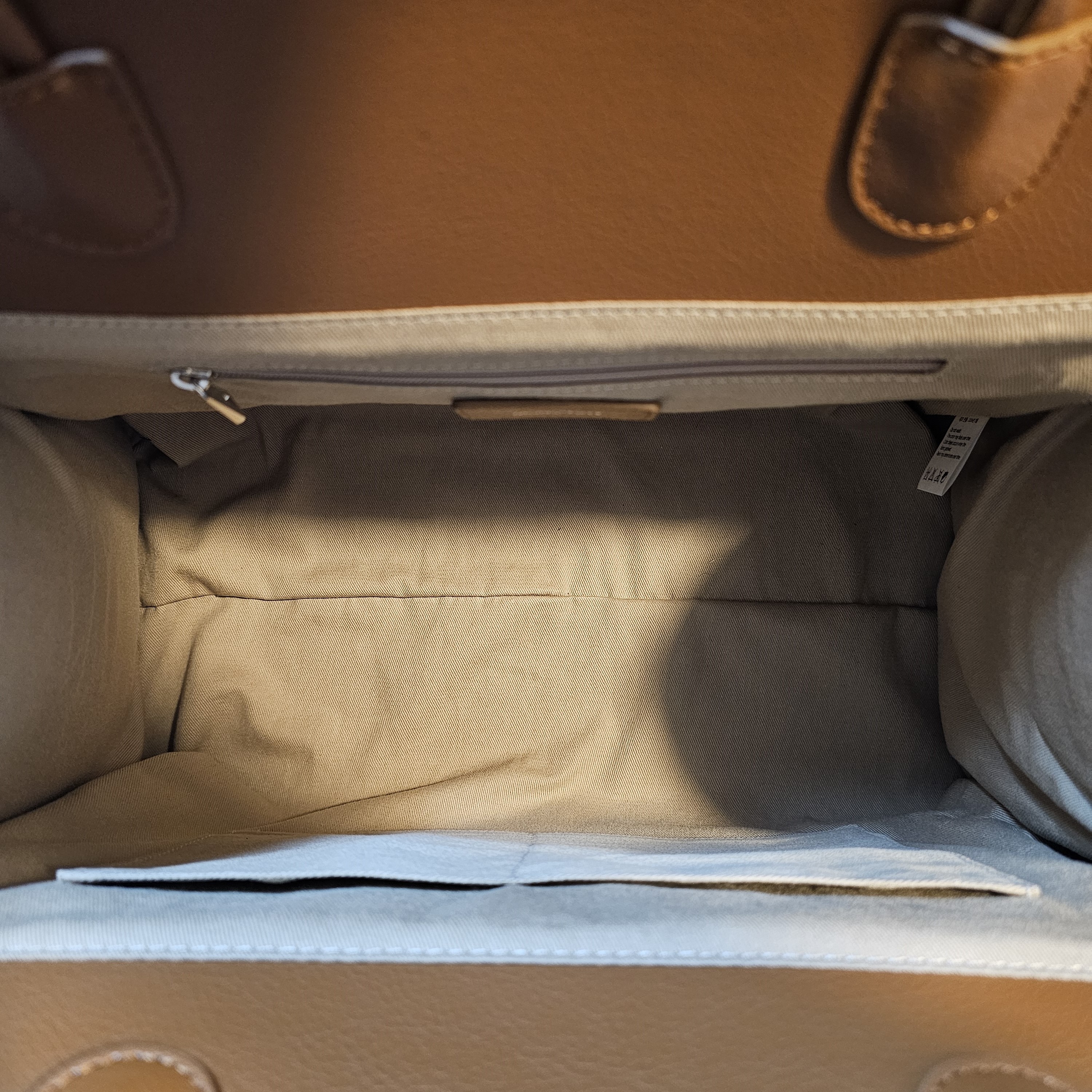 모노로우 블랑백