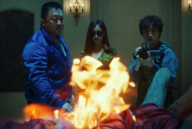 영화 <거룩한 밤: 데몬 헌터스> 리뷰 : 마동석의 오컬트 액션 추천작(+쿠키 영상)