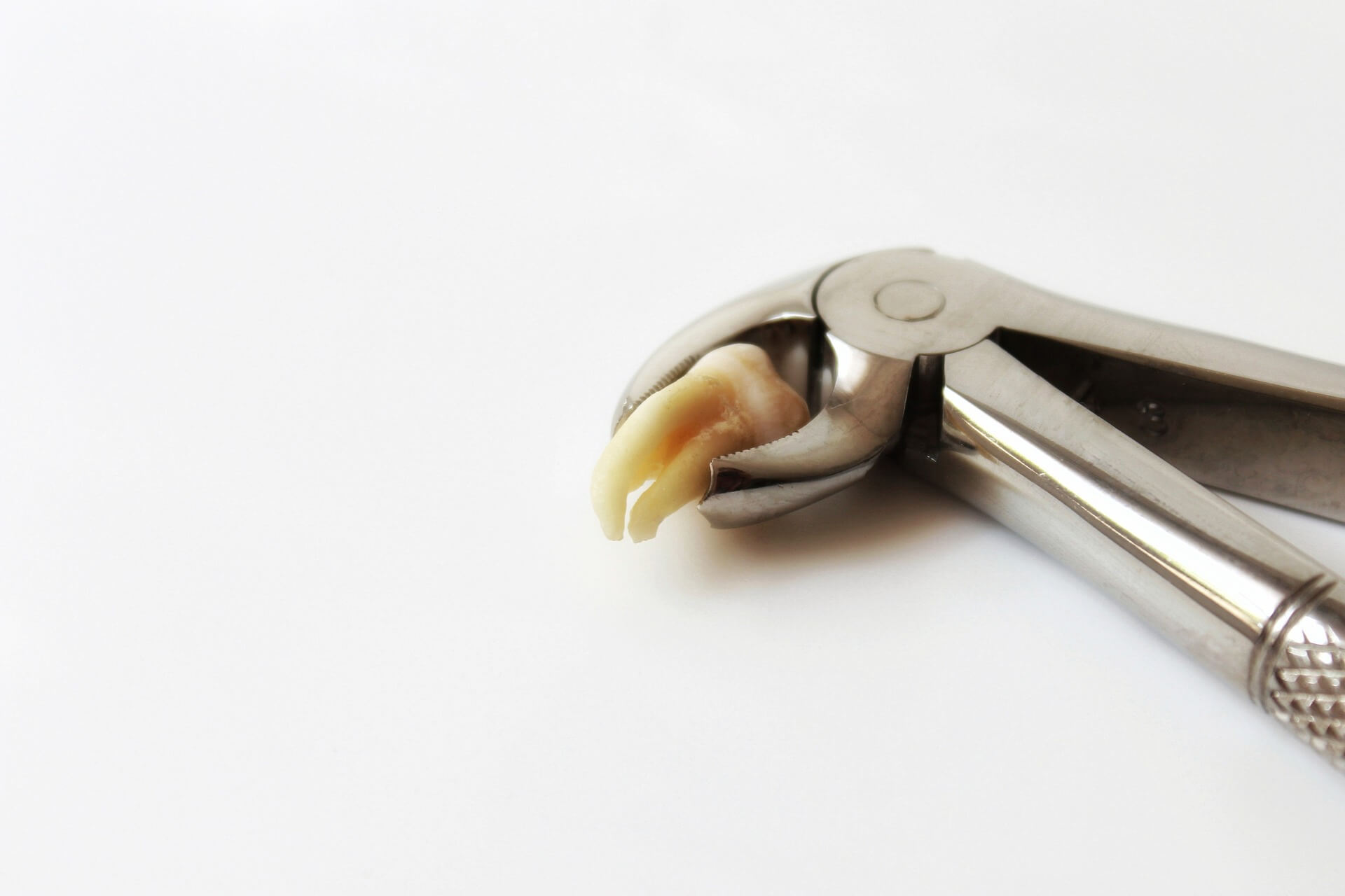 썩은 이빨 빠지는 꿈