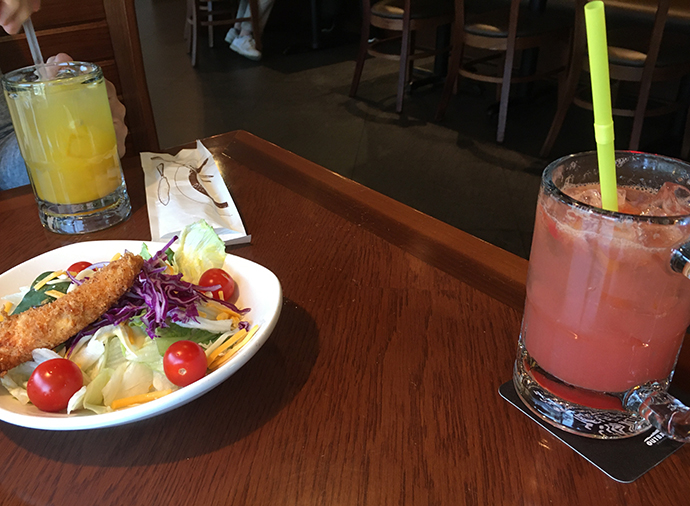 아웃백-공항점-에이드