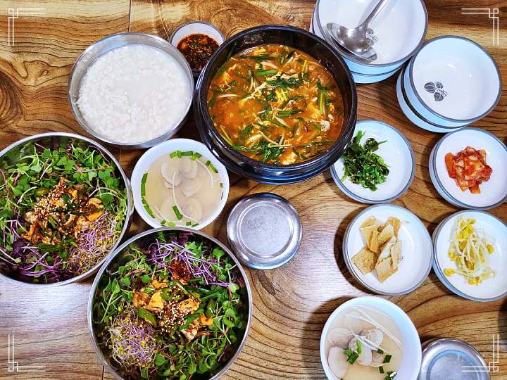 이만기 동네한바퀴 시즌2 홍합 섭국 순두부 두부 구이 해장국 양양 소노호텔 쏠비치 맛집 소개