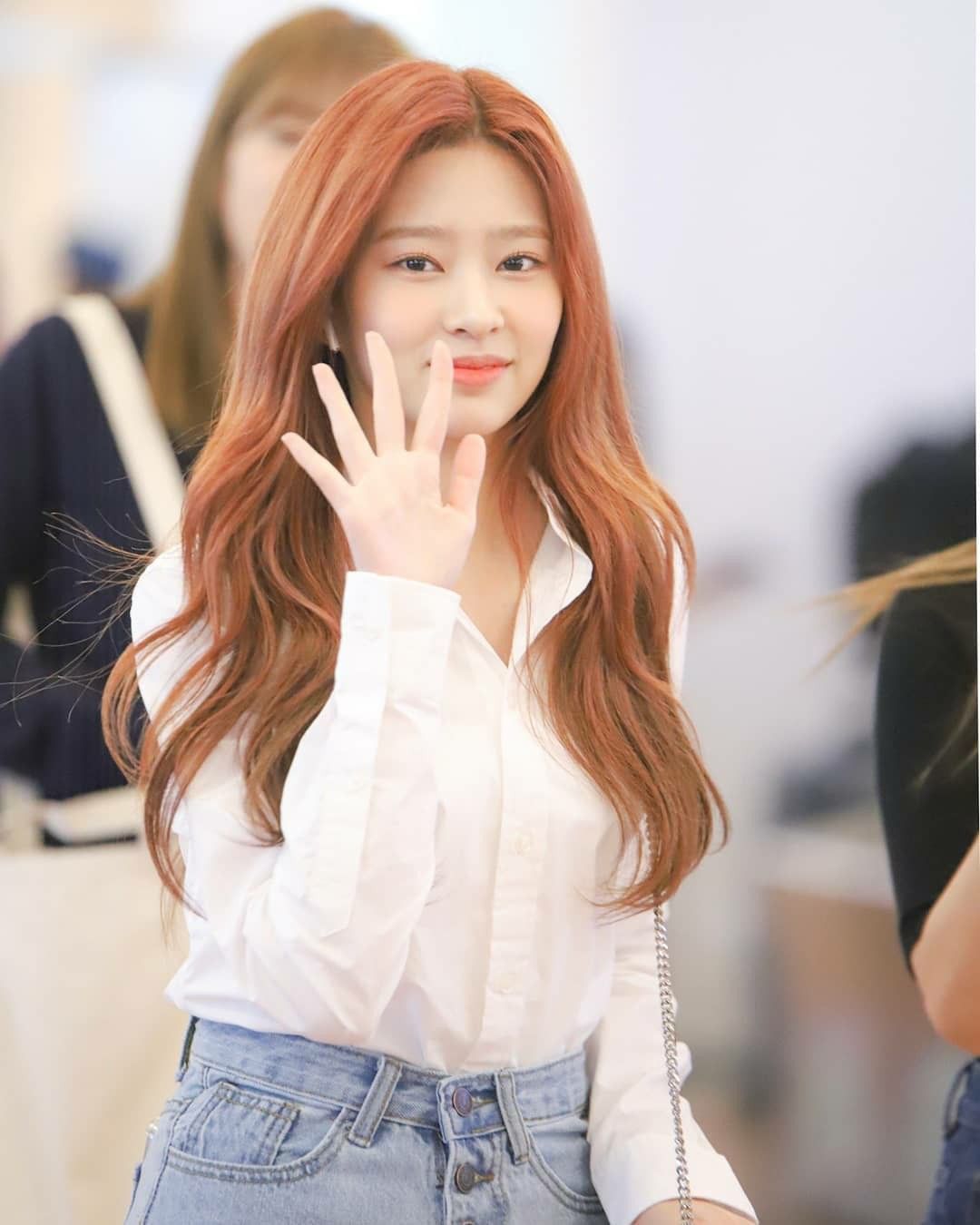 아이즈원 김민주 최애사진