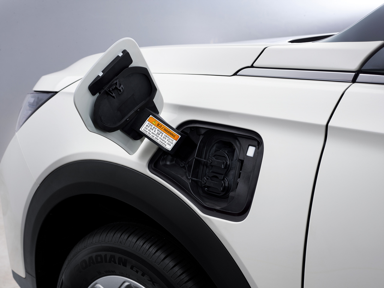 쌍용 코란도 이모션 차량 이미지