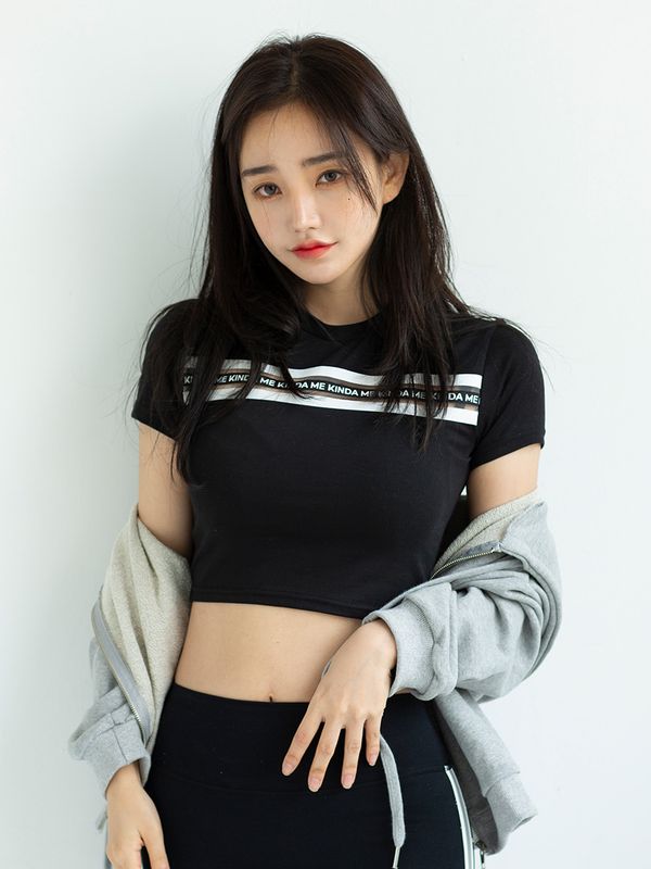 CR 로고 크롭 탑_블랙