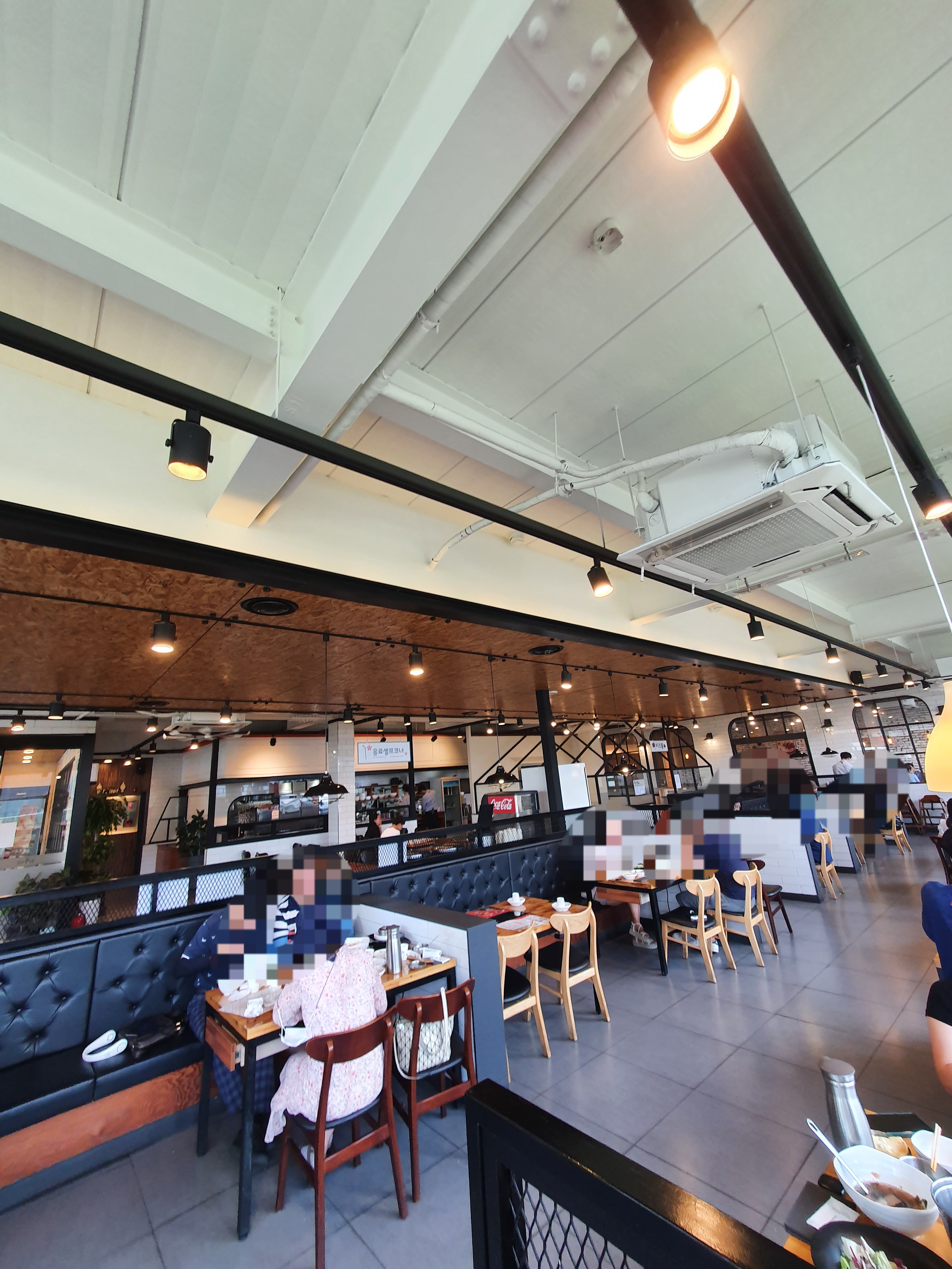 학하동 맛집 복사꽃피는집 매장