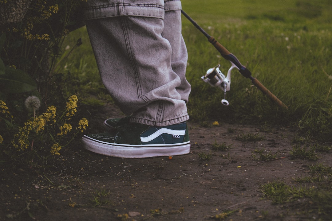 Men's golf attire.