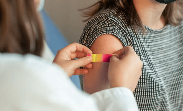 2025년 독감·코로나19 예방접종: 접종 시기&#44; 대상&#44; 주의사항