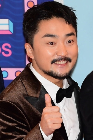 100억 CEO 유병재