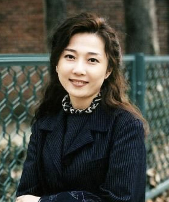 김나운 젊은시절