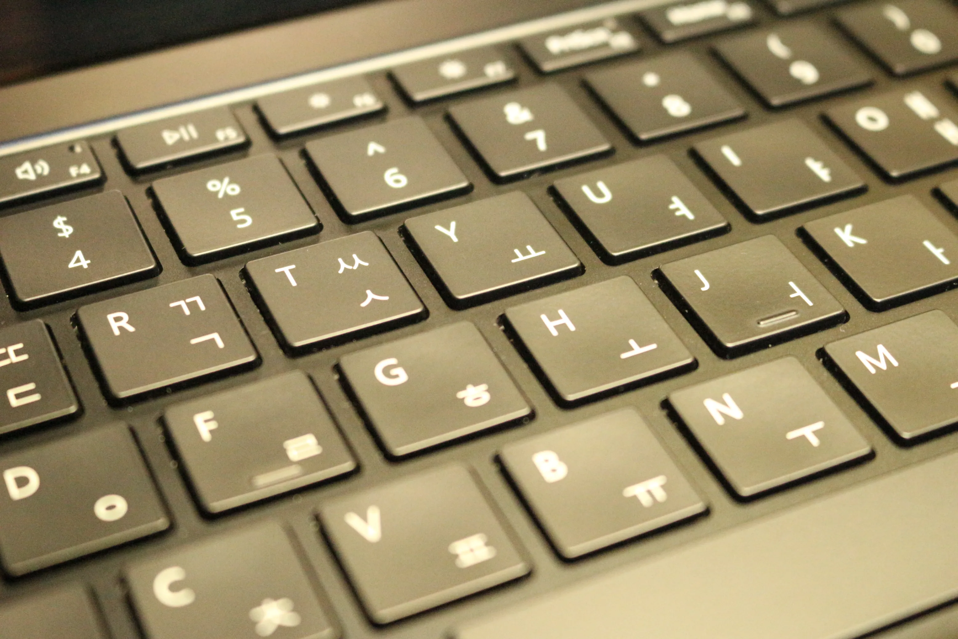 서피스 랩탑 3 키보드 확대