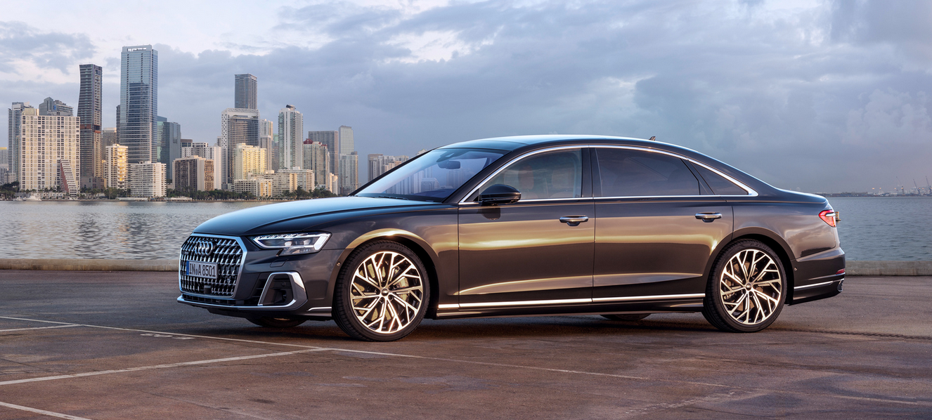 아우디 A8