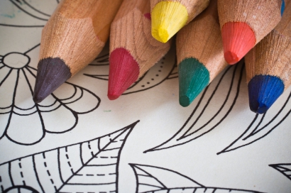 색칠하기와 손글씨로 마음을 치유하는 법