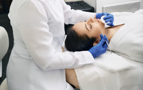 여드름약 성분 완전 정리: 바르는 약부터 먹는 약까지, 효과와 주의사항