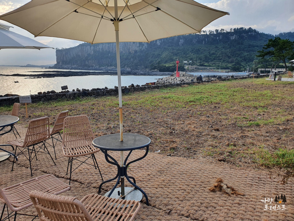 카페 루시아 야외테라스
