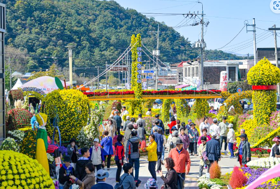 예산장터 삼국축제 특징