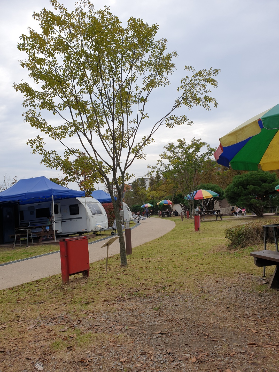 캠핑장 전경 사진