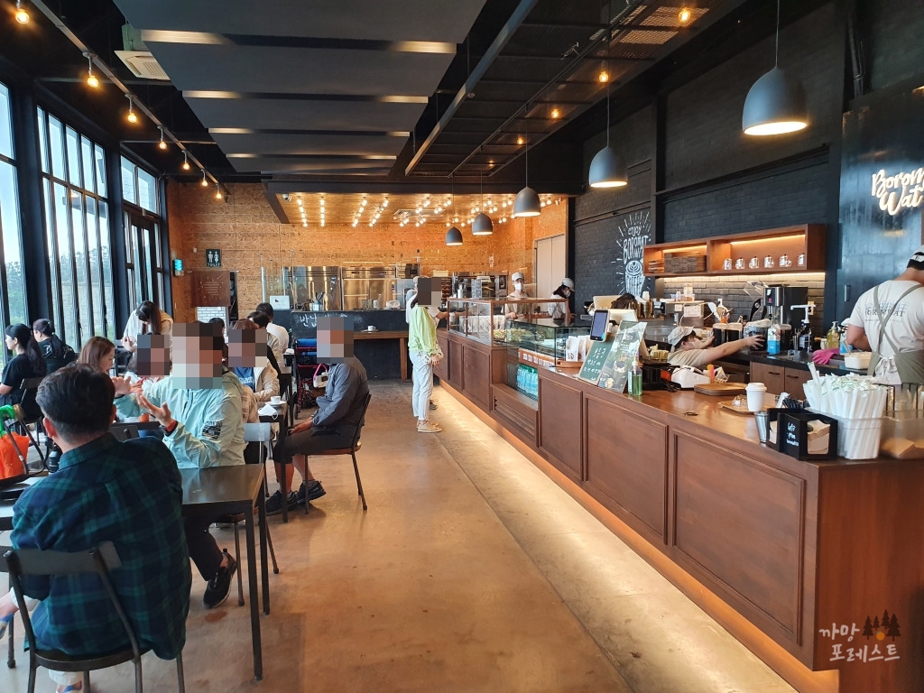 표선 보롬왓 카페