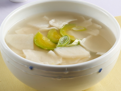 비 오는 날이면 생각나는 따끈한 국물들