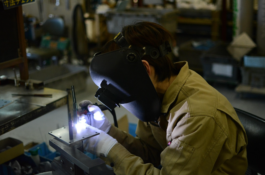 리쇼어링이란 무엇인가: 제조업이 다시 돌아오는 이유