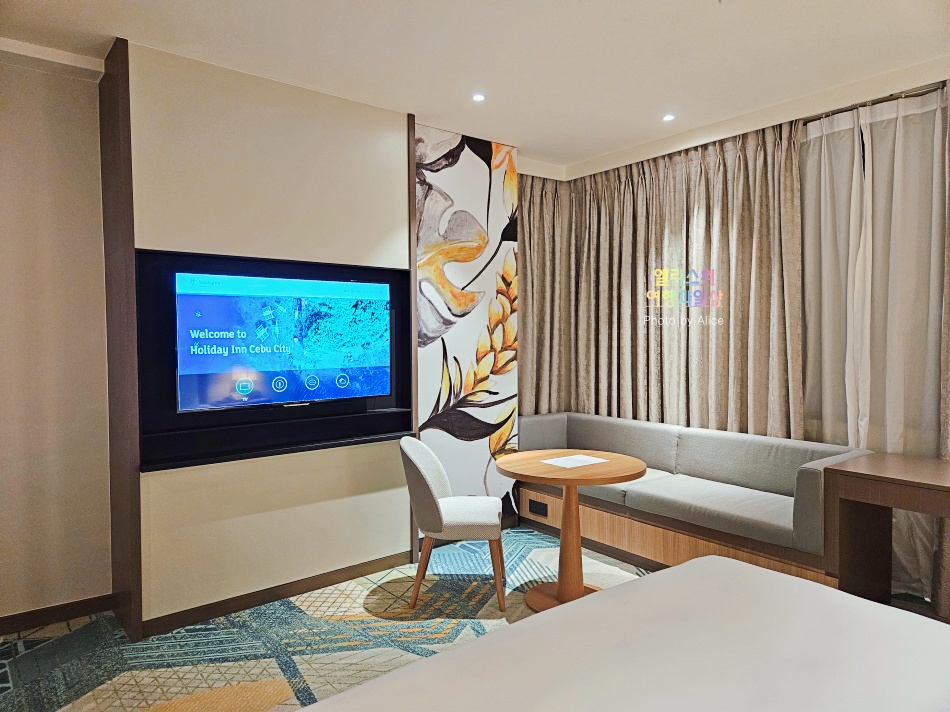 세부 시내 호텔, 홀리데이 인 세부시티 호텔 킹 스위트 룸 후기