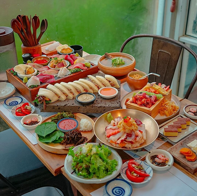 제주 성산 맛집 베스트 현지인추천 제주도여행 온평바다한그릇,독고집,성산바다풍경,전망좋은횟집&amp;흑돼지,몰마농그대와함께해물라면,성산타쿠마스시,꽃담수제버거,성산봄죽칼국수,성산고등어쌈밥김치찜,미향해장국