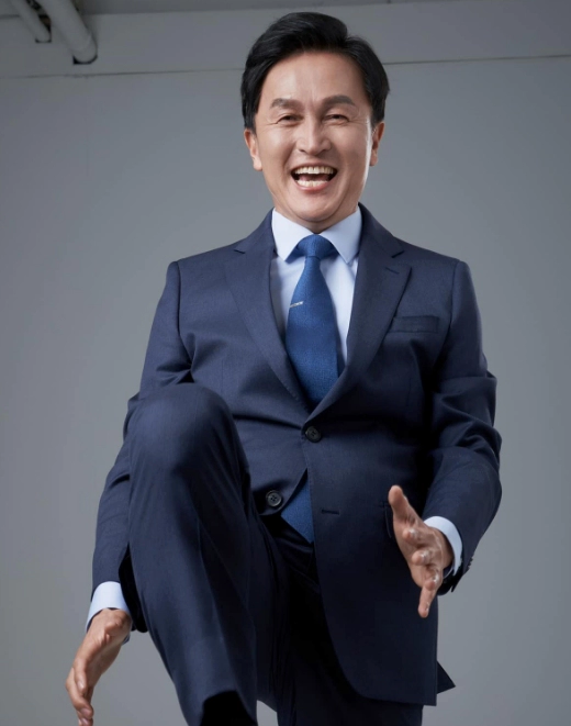 류삼영 총경 프로필 나이 고향 학력 지역구