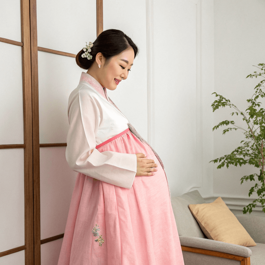 한복입고 아이 만삭사진 촬영