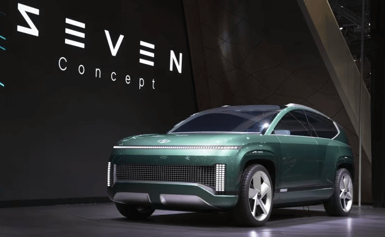 2024 아이오닉 9 출시일, 가격, 출고대기기간, 배터리성능과 스펙 정보 / 전기차 아이오닉9와 기아 EV9의 차이점 비교