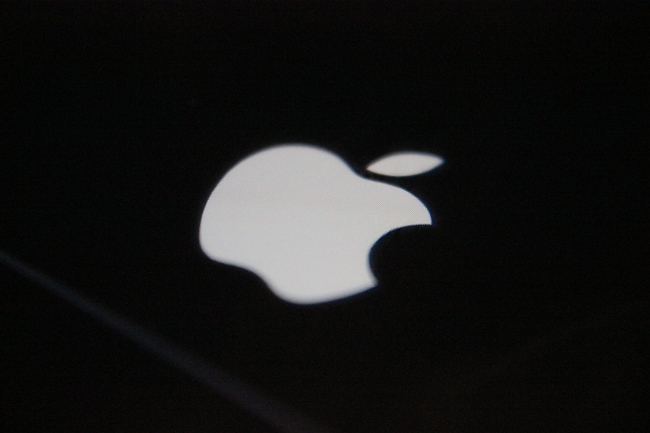 Apple logo