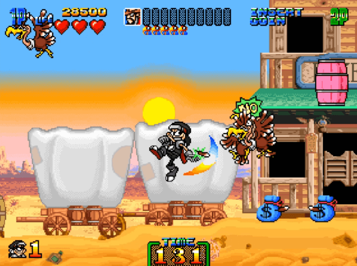 날아오는-새에게-표창을-던져-처치하는-화면