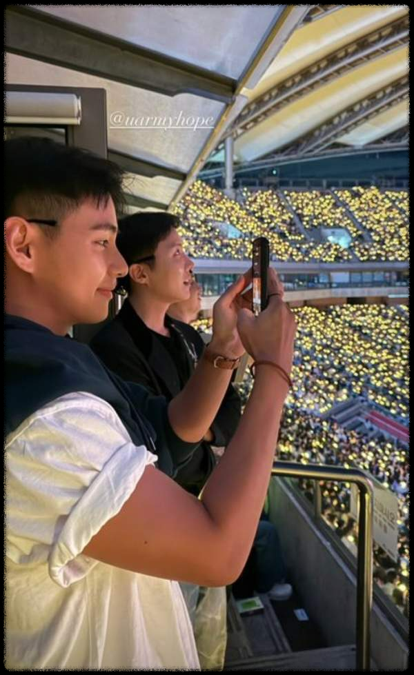 제이홉의 첫 솔로 월드 투어 찐팬이라면 꼭 해야 할 콘서트 참여 방법 7가지