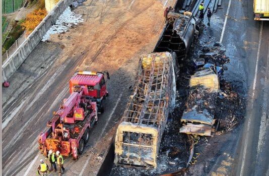 상주영천 고속도로 사고