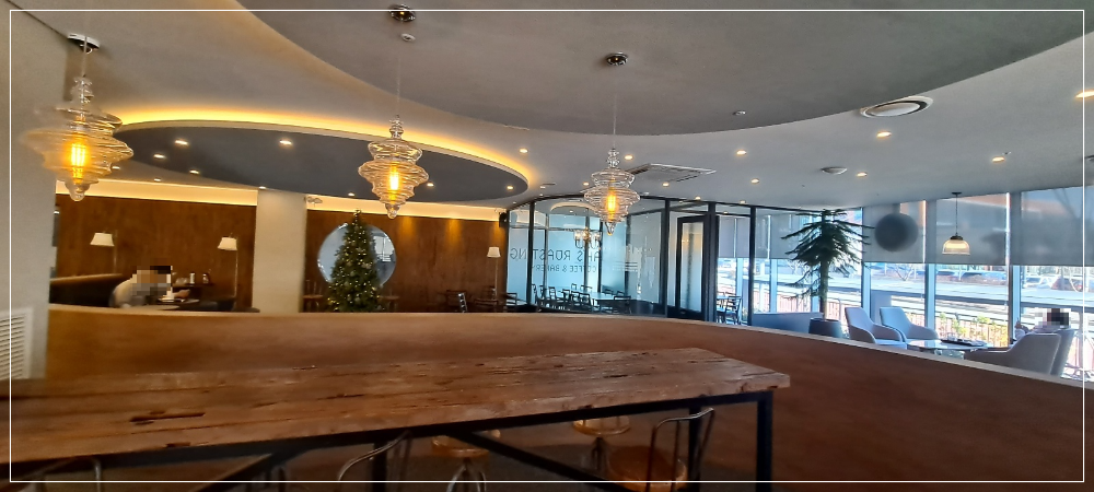 노아스로스팅-을지병원점-내부