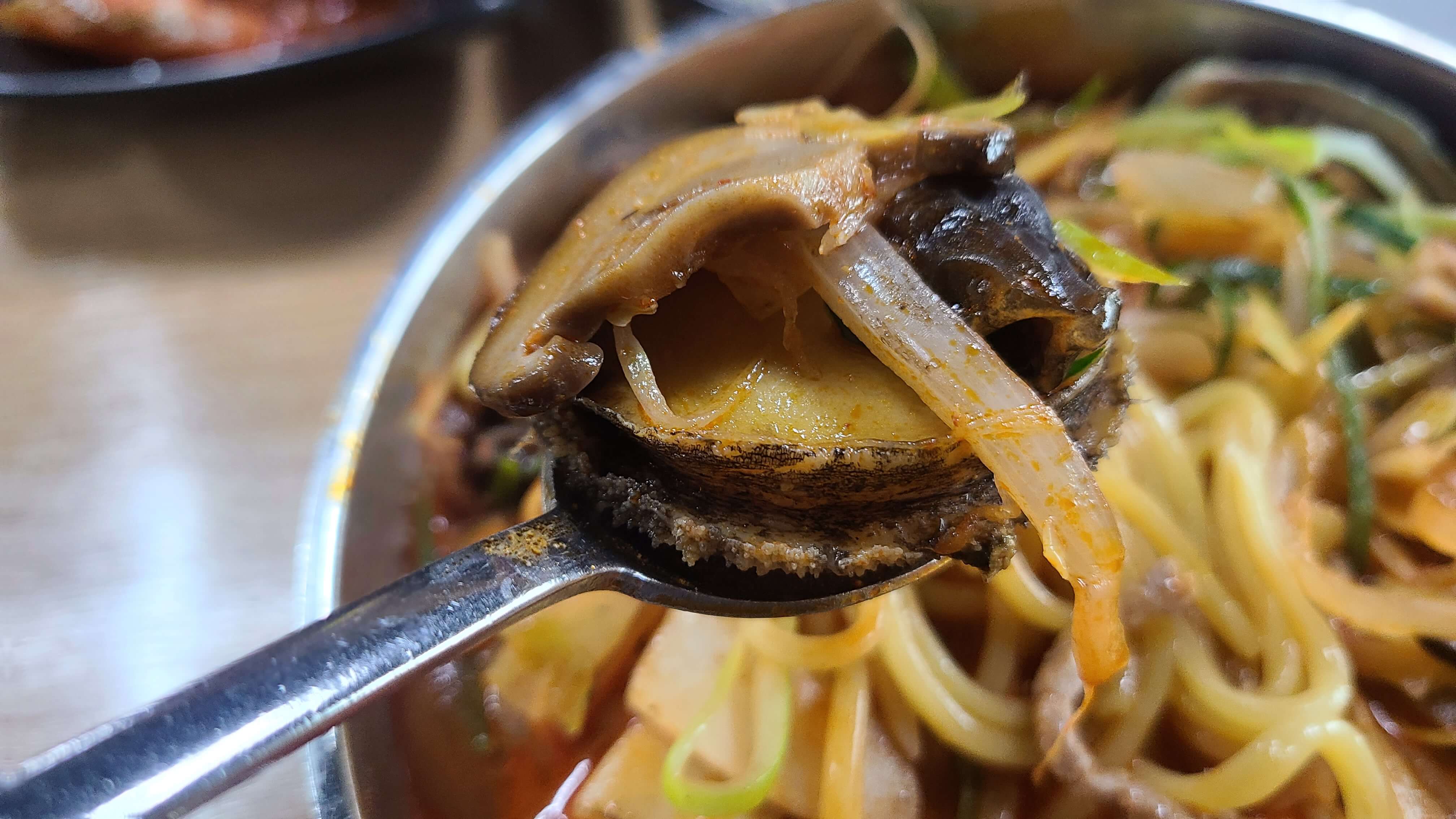 만복짬뽕집-삼선-전복짬뽕-전복-2