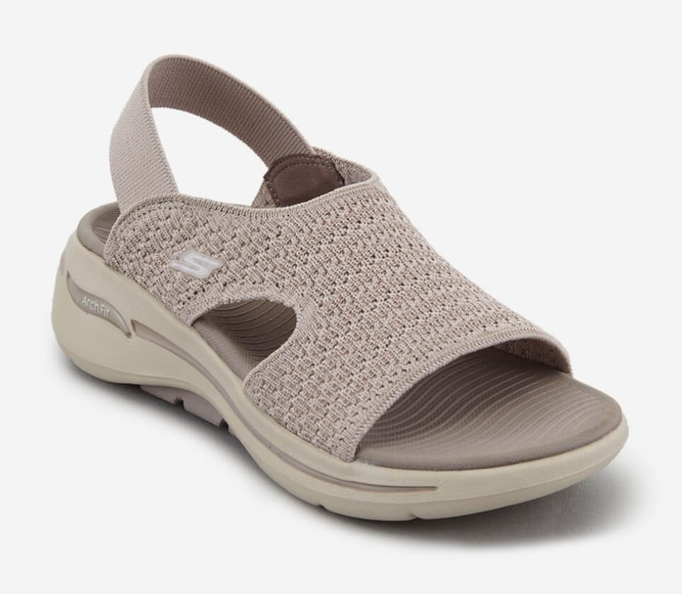 스케쳐스 고워크 아치핏 샌들