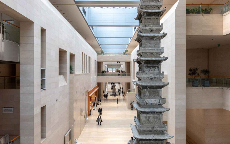 2026년 국립중앙박물관 완벽 가이드: 5천년 한국 역사가 살아 숨 쉬는 세계적 문화 공간