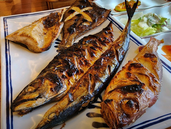 생생정보 믿고 떠나는 스타의 고장 강릉 화덕생선구이 맛집(배우 황범식 추천)