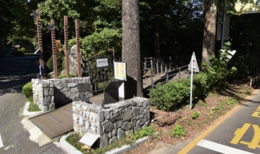 광릉수목원 산책로 입구