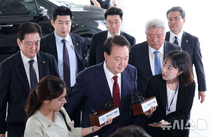 윤석열 내란 특검 대면조사