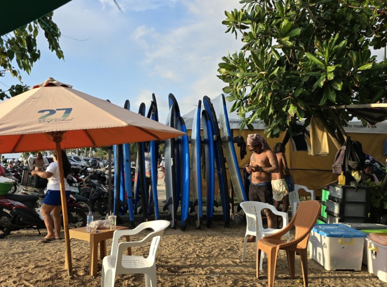 발리 꾸따 비치 초보자 서핑 체험하기