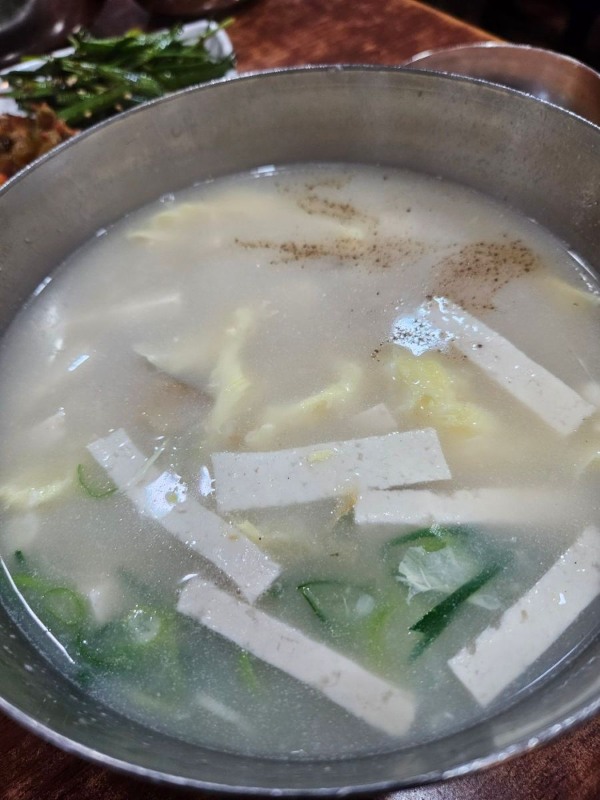 북어국집 북어국 비주얼