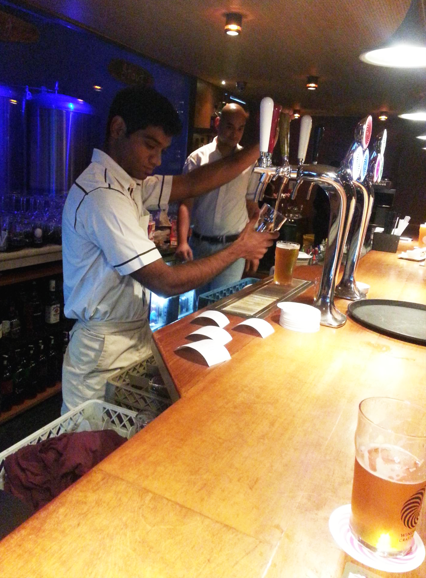 인도 벵갈루루 윈드밀 맥주 바