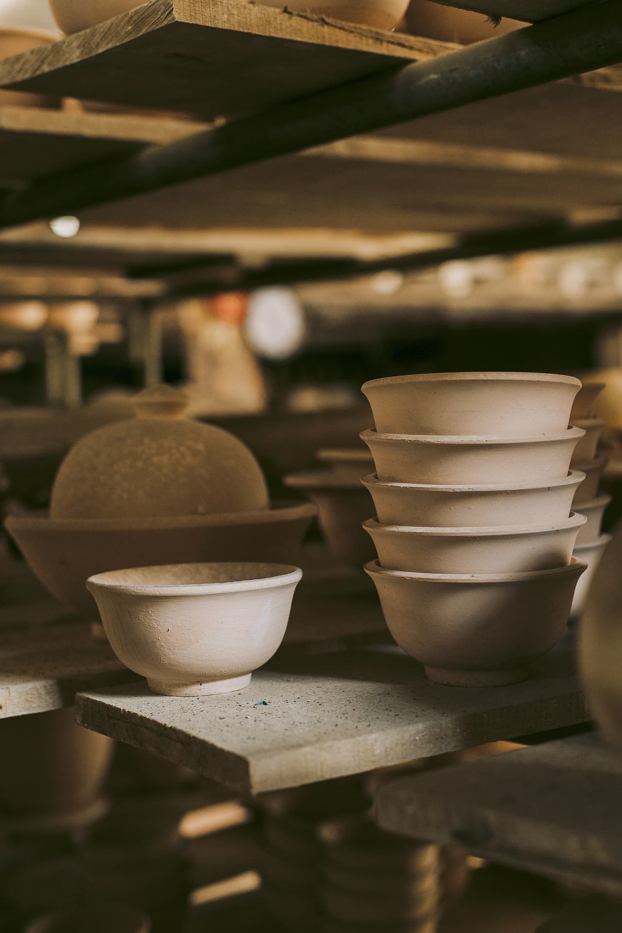 도자기 전통 유약과 현대 유약의 차이점: 과거와 현재의 만남