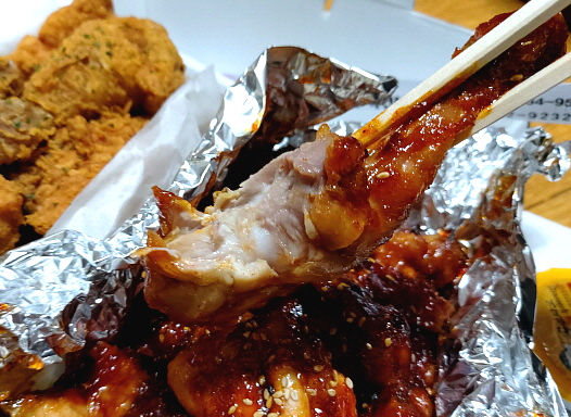 닭다리 양념 닭다리 냠냠