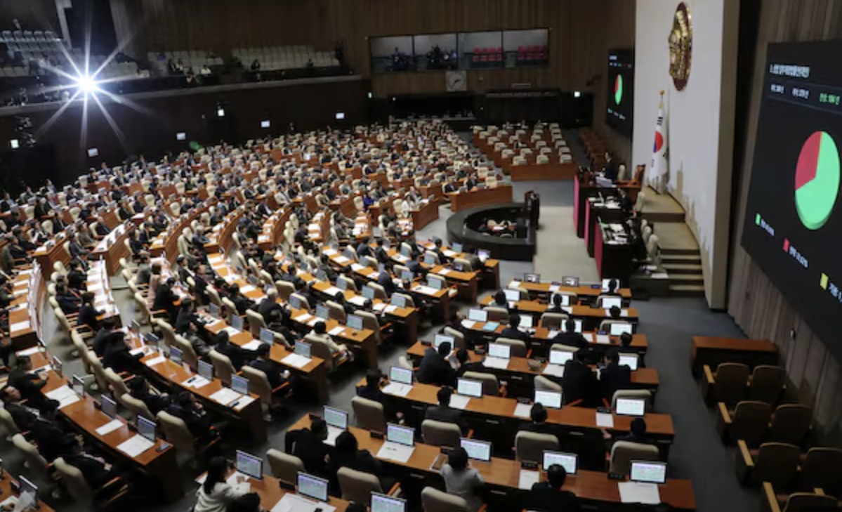 2025년 3월 13일 국회 본회의 통과 모습
